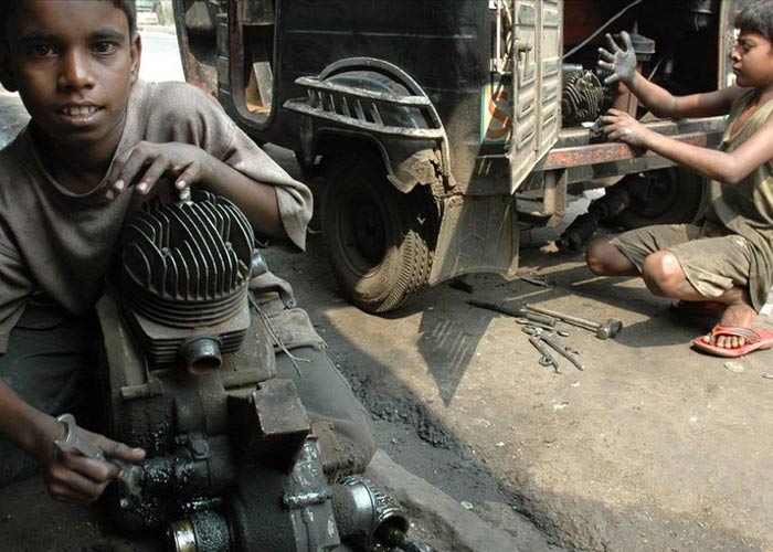 article on child labour in 200 words