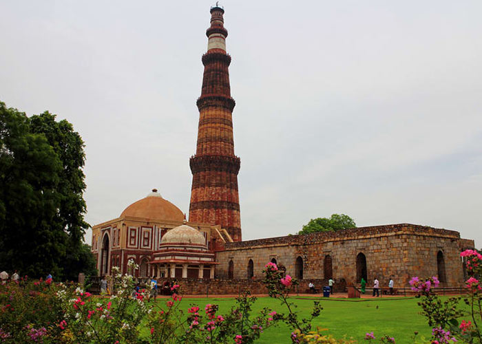 Qutub Minar